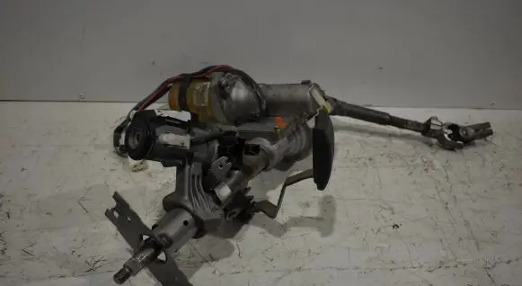 Steering wheel axle set
