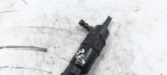 Audi A4 S4 B8 8K Headlight washer pump 3B7955681