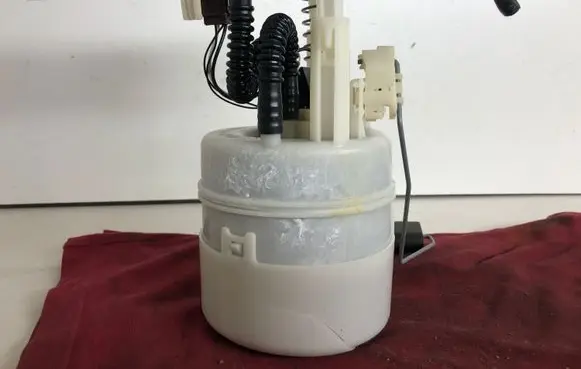 Nissan Note (E11) In-tank fuel pump