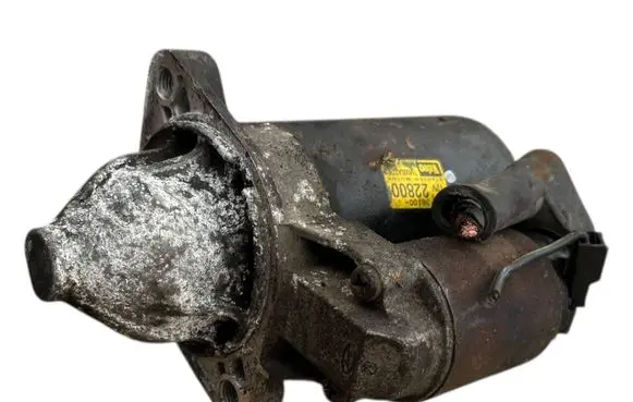 Hyundai Accent Starter motor 3610022800 TM000A27301