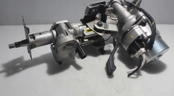 Suzuki SX4 S-Cross Power steering pump