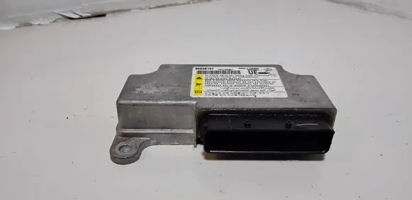 Chevrolet Captiva Airbag control unit/module 96838157