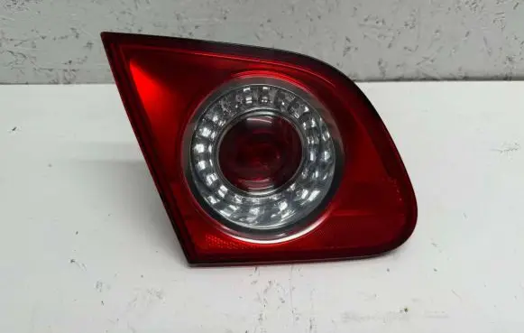 Volkswagen PASSAT B6 Tailgate rear/tail lights 3C5945076C