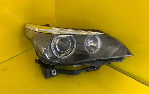 BMW 5 E60 E61 Headlight/headlamp 7044672-05