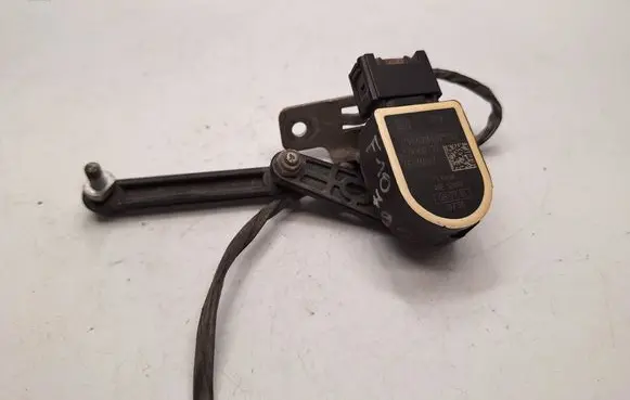 BMW 5 F10 F11 Headlight/headlamp level sensor 6784075