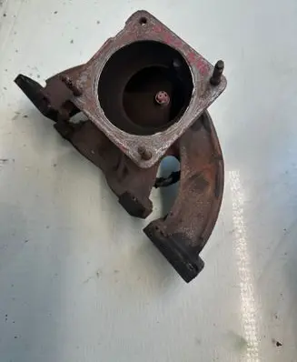 Peugeot 207 Exhaust manifold 321132