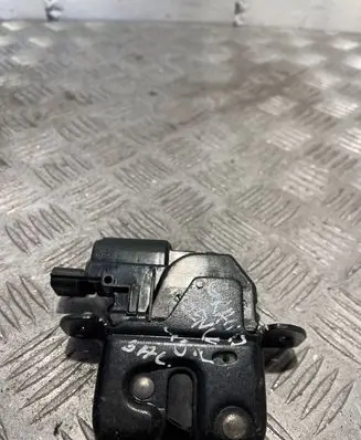 Renault Megane III Tailgate/trunk/boot lock/catch/latch 846300003R
