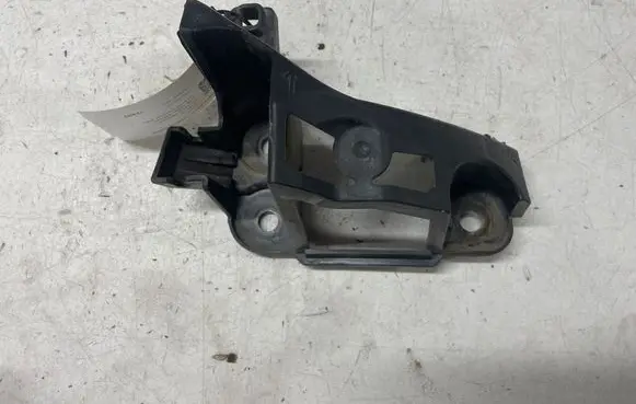 Citroen C5 Rear bumper mounting bracket 9681049680 7010088013673