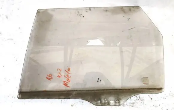 Nissan Primera Rear door window glass