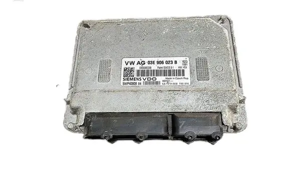 Skoda Fabia Mk2 (5J) Engine control unit/module 03E906023B