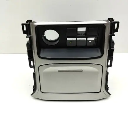 Toyota Land Cruiser (J200) Cup holder 5540660290