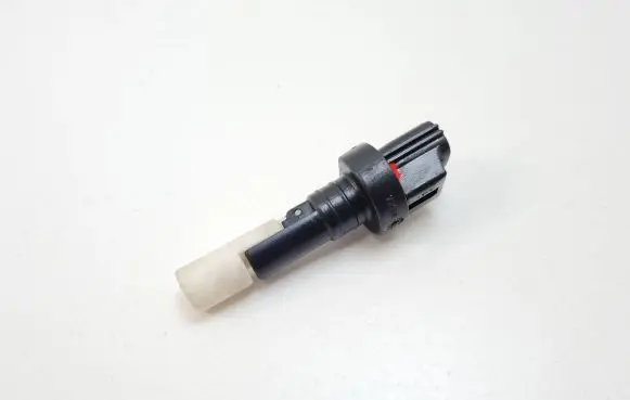 Mercedes-Benz GL X164 Windshield washer fluid level sensor 0023935