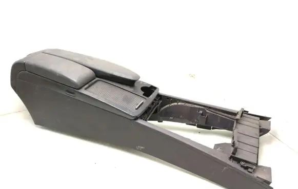 Mercedes-Benz C W204 Armrest A2046800150