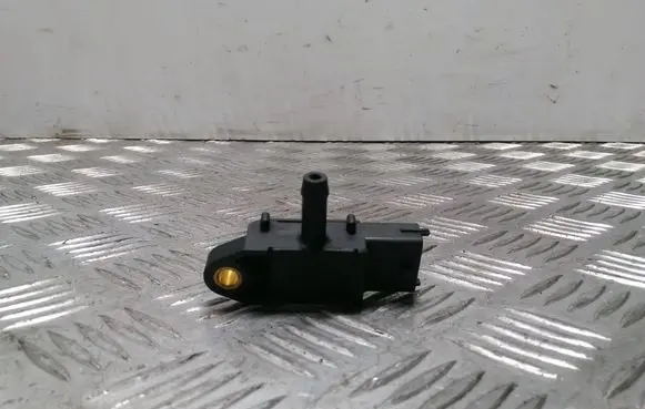 Opel Insignia A Exhaust gas pressure sensor 55566186