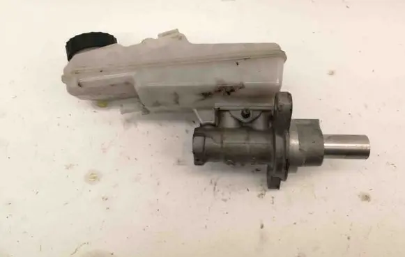 Toyota Auris 150 Master brake cylinder 0204Y24235