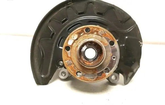 Volkswagen Golf VIII Front wheel hub 5WA407257A