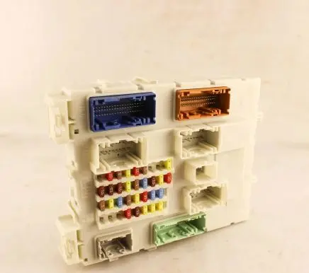 Ford Kuga II Fuse module F1DT14A073PF