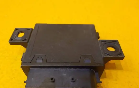 Audi A8 S8 D5 Fuel injection pump control unit/module 4N0906093E