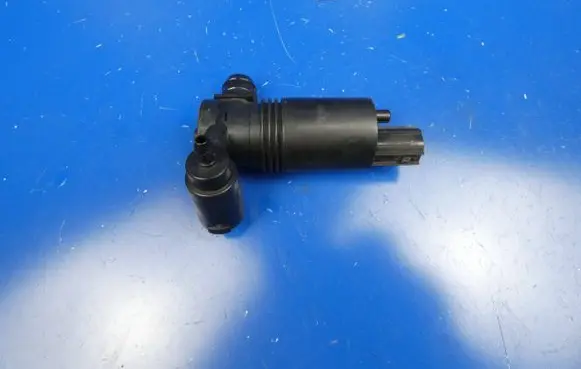 Volvo XC60 Window washer relay 