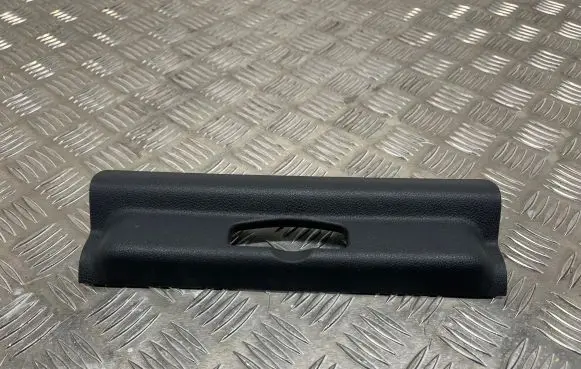 Peugeot 3008 I Other trunk/boot trim element 100307041002A 6870 MP6870