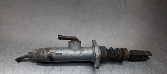 Audi 80 90 B3 Clutch master cylinder 893721401B