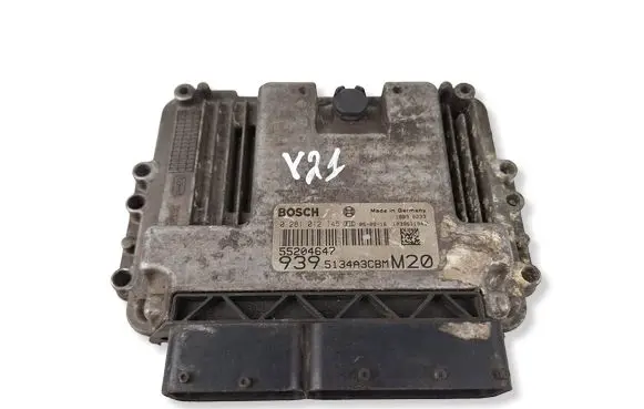 Alfa Romeo 159 Engine control unit/module 55204647 0281012145 18830233