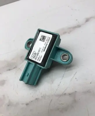 Audi A6 S6 C6 4F Airbag deployment crash/impact sensor 8K0955557C 5WK4380902