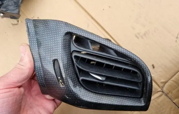Citroen C3 Dashboard side air vent grill/cover trim