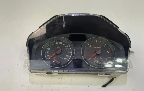 Volvo V50 Speedometer (instrument cluster) S9P70098 7S09ZZ0