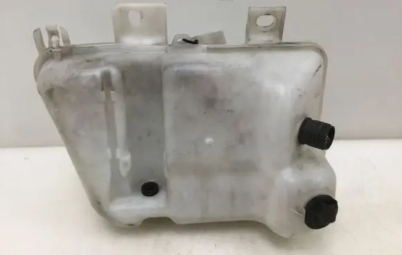BMW 5 E39 Windshield washer fluid reservoir/tank 8381038