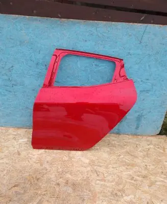 Renault Clio V Rear door 821450373R