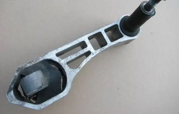 Fiat Linea Gearbox mount 51813607