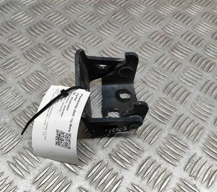 Chevrolet Corvette C6 Front door upper hinge 15925762