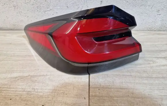 BMW 5 G30 G31 Rear/tail lights 8493811