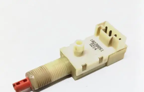 Pontiac Trans Sport Brake pedal sensor switch 10238851