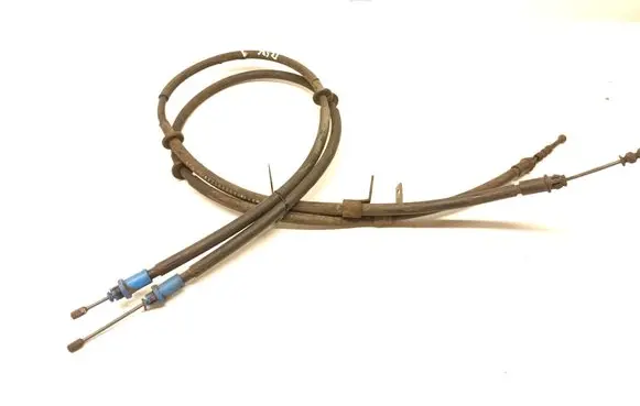 Handbrake/parking brake wiring cable