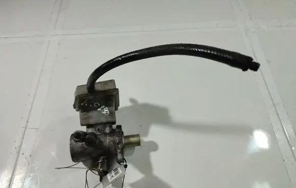 Renault Espace - Grand espace IV Master brake cylinder 8200181766A