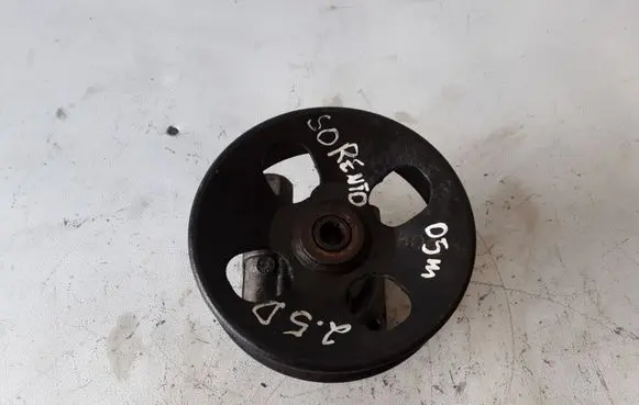 KIA Sorento Power steering pump 4514D012