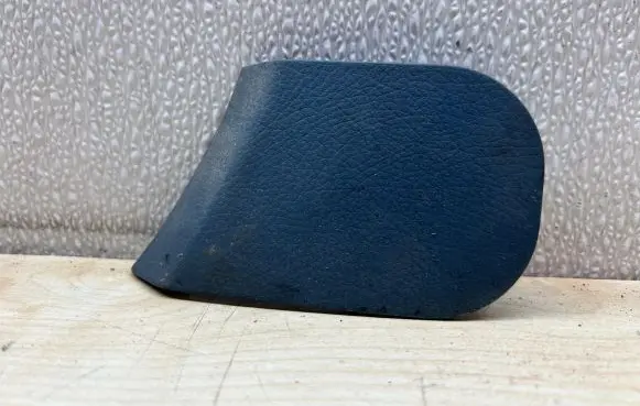 Mercedes-Benz E W211 Seat trim A2119180530