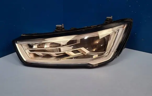 Audi A1 Headlight/headlamp 8XA9414005 7943100000