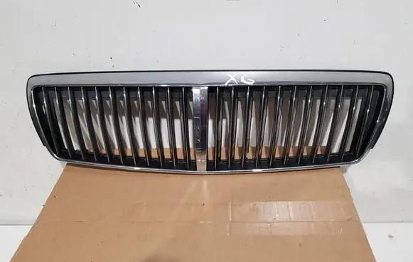Hyundai XG Quarter panel pressure vent 8635039500