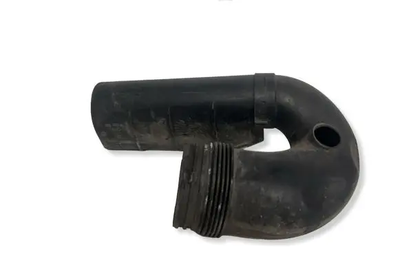 Audi Q3 8U Air intake duct part 8U0129618B
