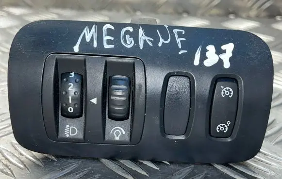 Renault Megane I Headlight level height control switch 42000