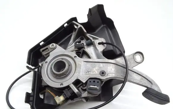 Mercedes-Benz CLS C219 Hand brake release handle 211420004 R2114270036