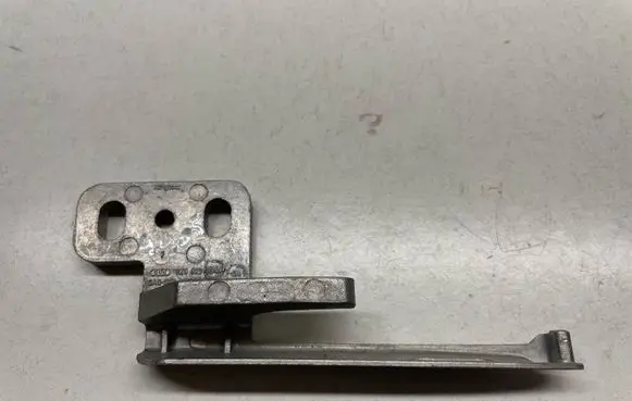 Audi A2 Engine bonnet/hood hinges 8Z0823404A