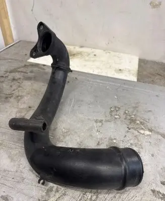 Renault Master III Engine coolant pipe/hose 165763705r