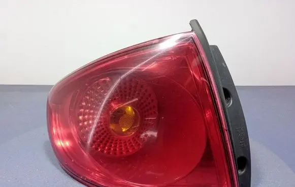 Rear/tail lights