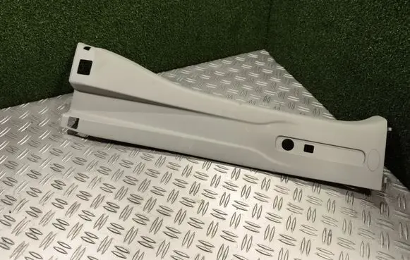 (B) pillar trim (top)