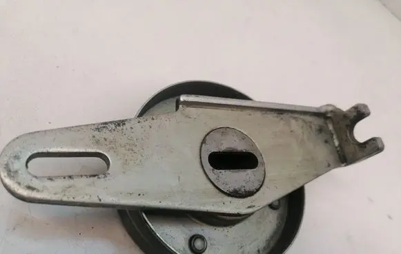 Peugeot Boxer Alternator belt tensioner pulley 121977 INAF121977