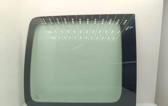 Volkswagen Caddy Rear side window 2K0845332L 43R001583